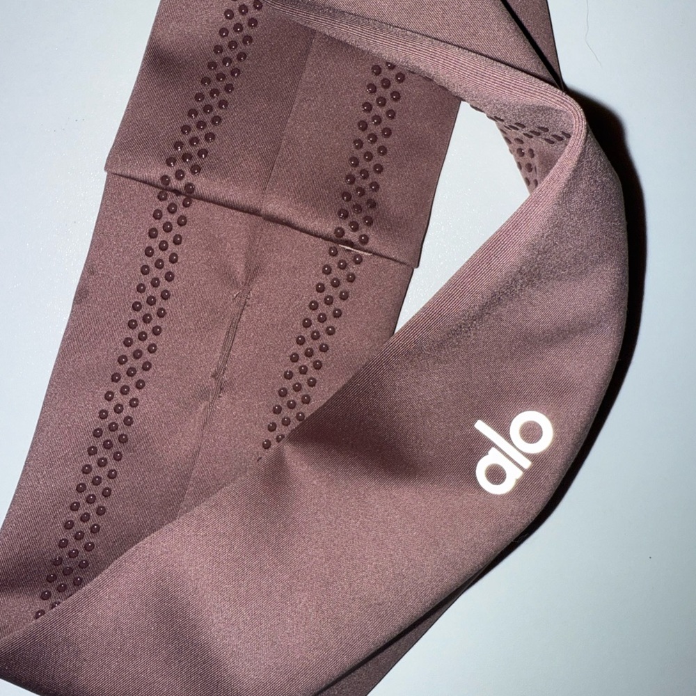 ALO Yoga Mauve Headband ( Burgundy Truffle - Sold Out on the ALO website )